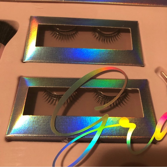 Grand Luxe 25 Piece Essentials Collection MakeUp Brushes Headband Tik Tok Viral - Picture 10 of 13